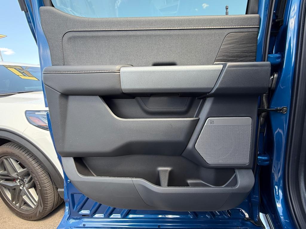 2025 Ford F-150 Lariat 30