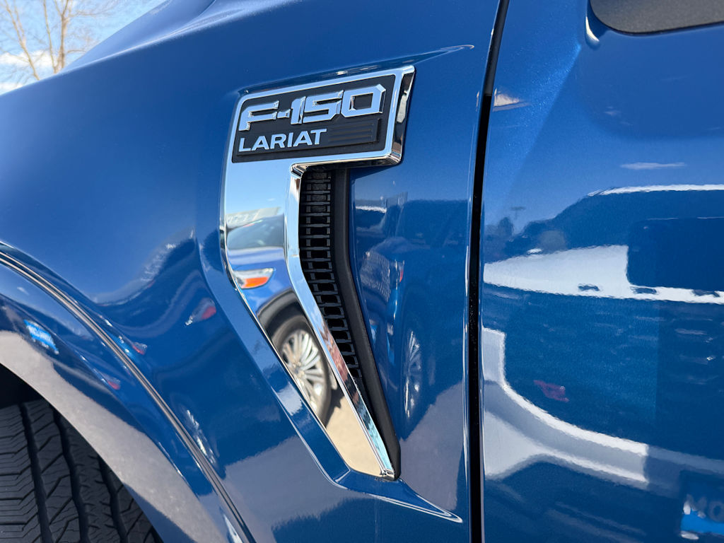 2025 Ford F-150 Lariat 34