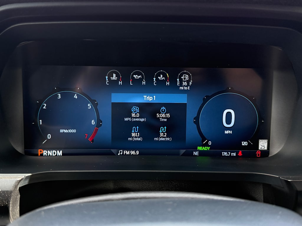 2025 Ford F-150 Lariat 13