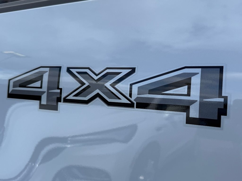 2025 Ford F-150 Lariat 5