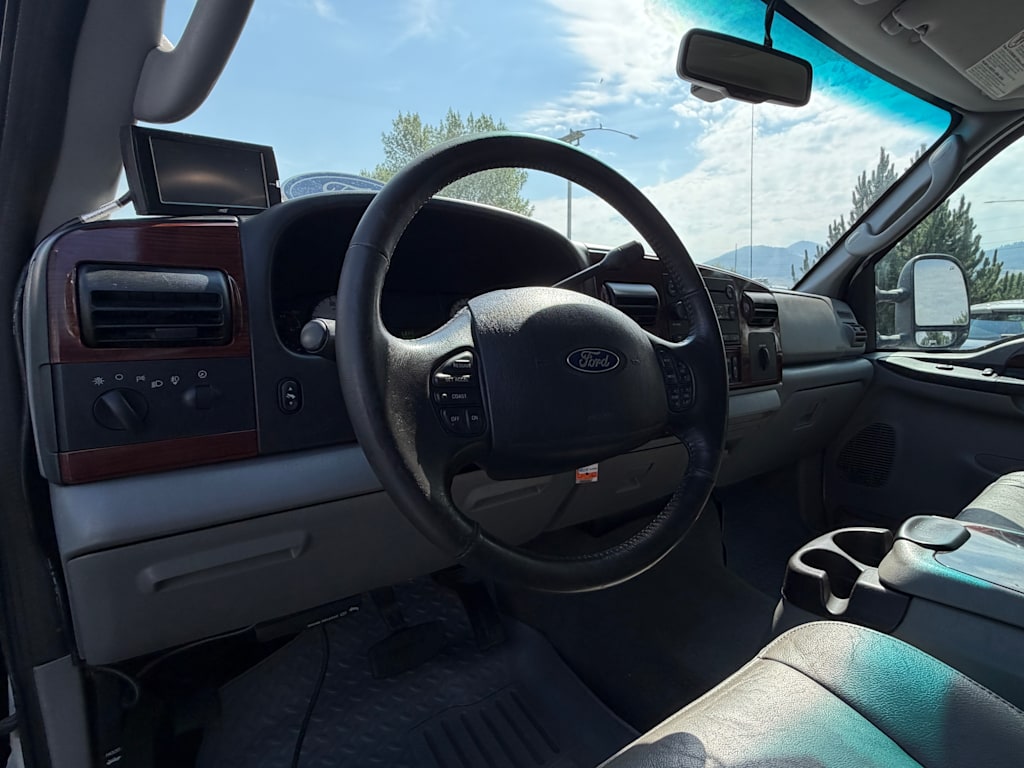 Thumbnail: 2006 Ford F-250 - 2