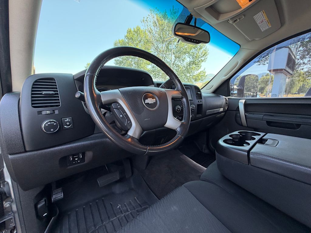 Thumbnail: 2013 Chevrolet Silverado 2500 - 2