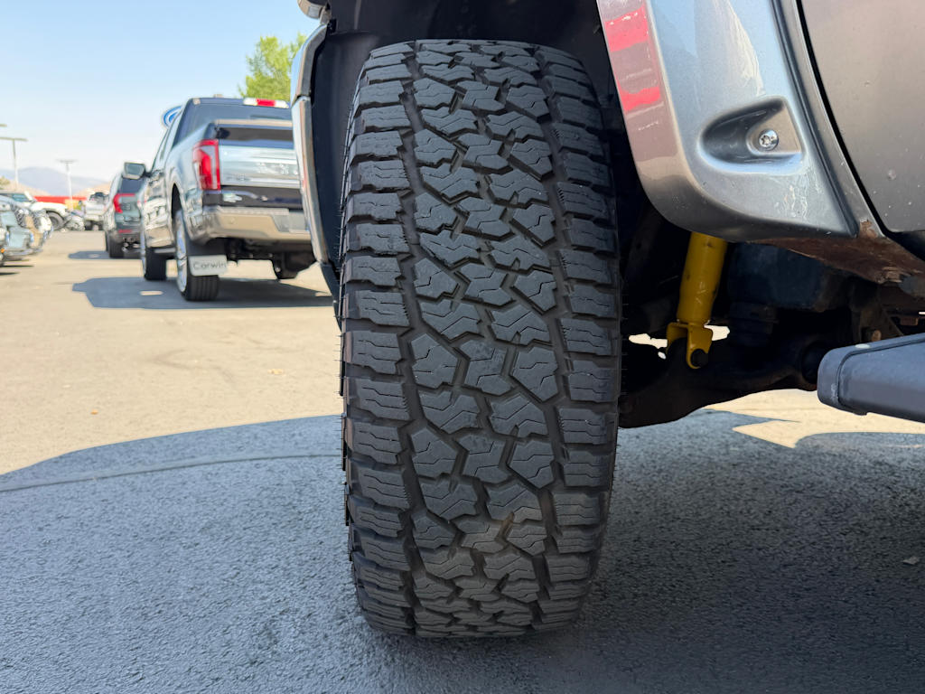 Thumbnail: 2013 Chevrolet Silverado 2500 - 29
