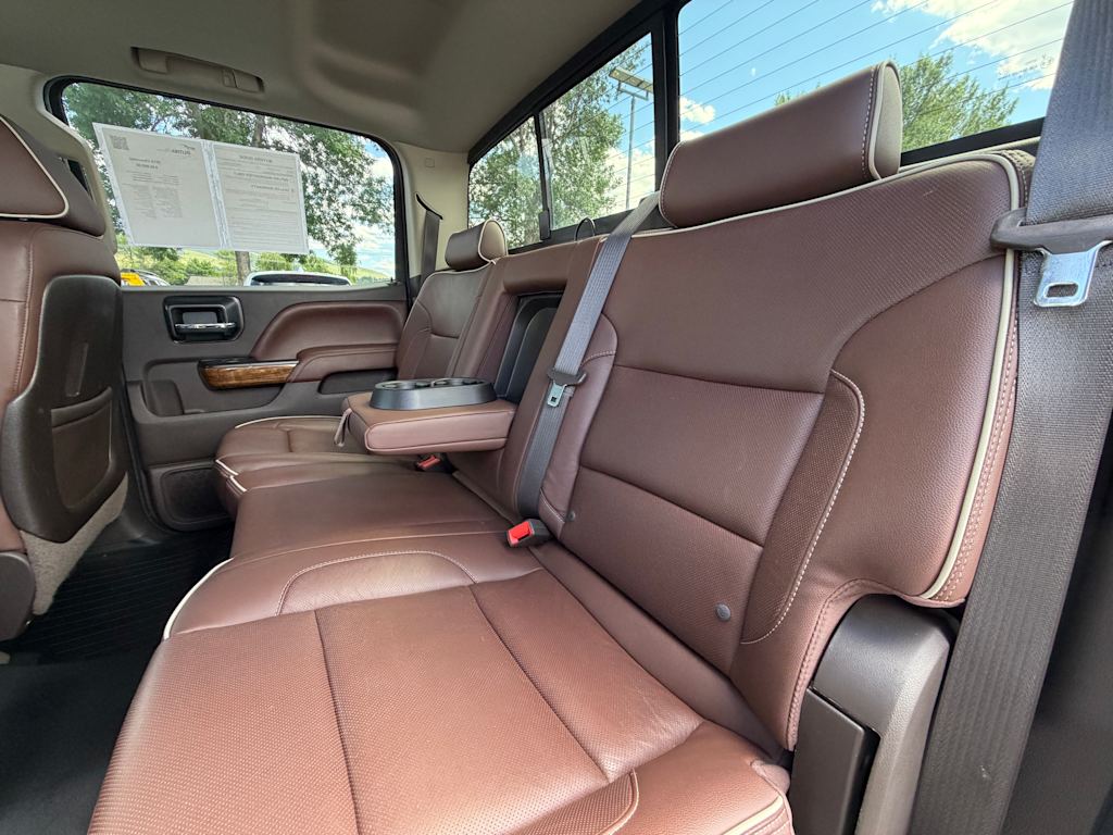 Thumbnail: 2015 Chevrolet Silverado 3500 - 27