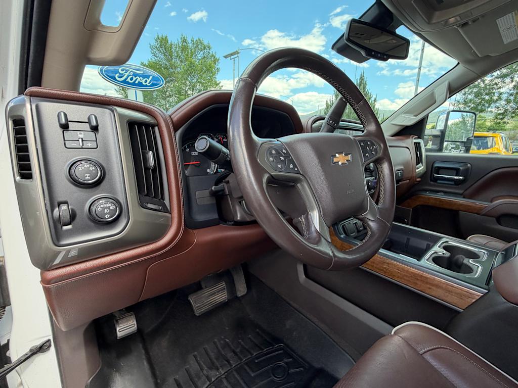 Thumbnail: 2015 Chevrolet Silverado 3500 - 8