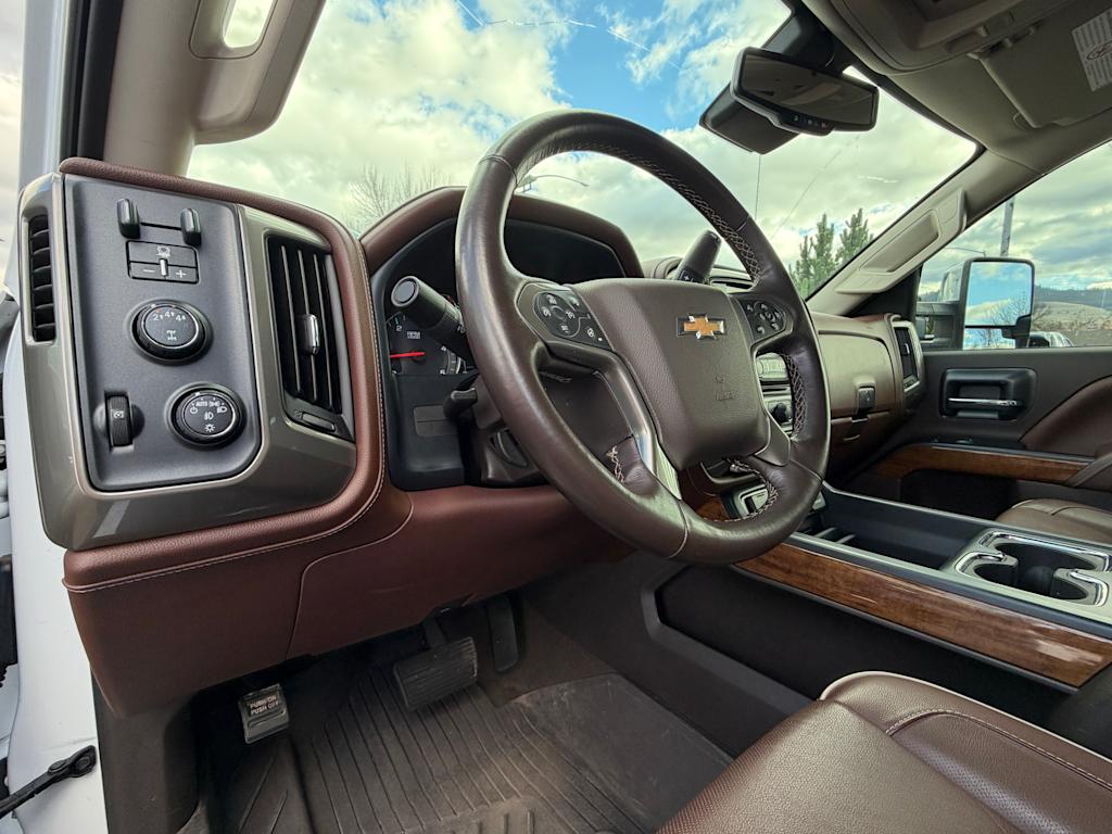 Thumbnail: 2019 Chevrolet Silverado 3500 - 2