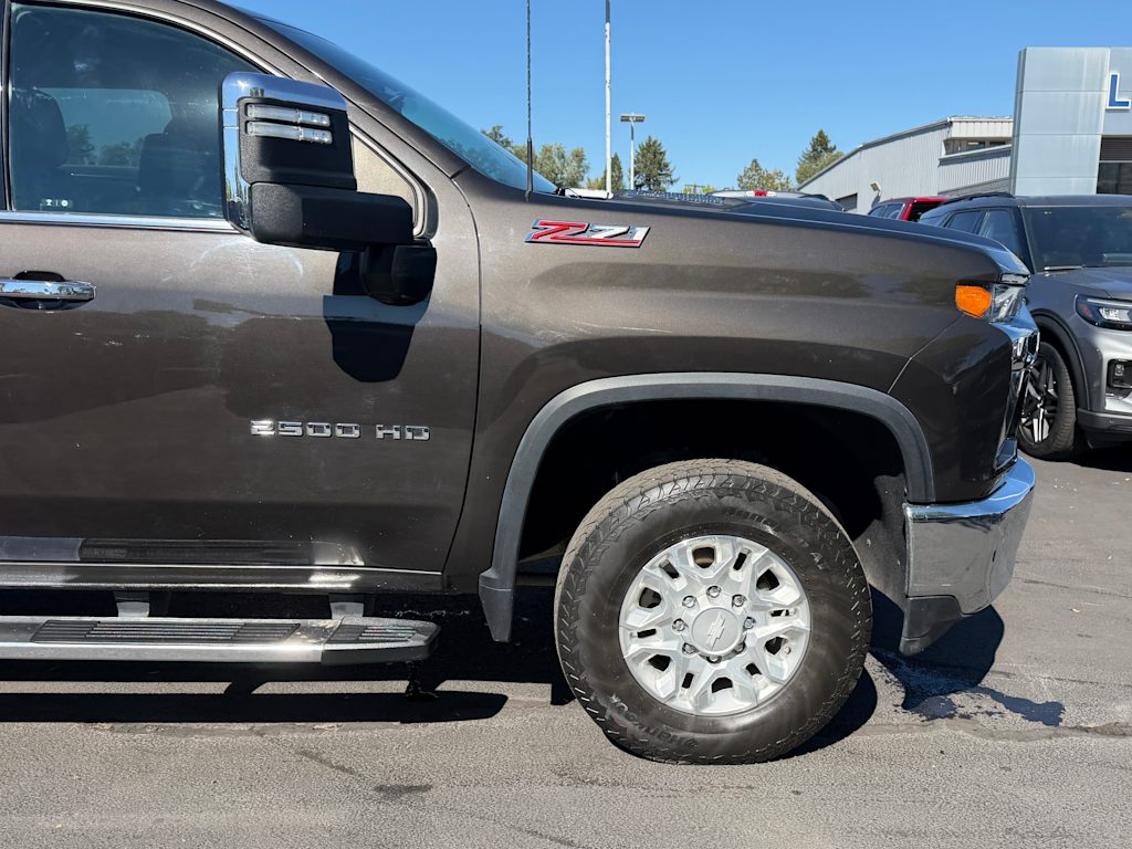 Thumbnail: 2020 Chevrolet Silverado 2500 - 16