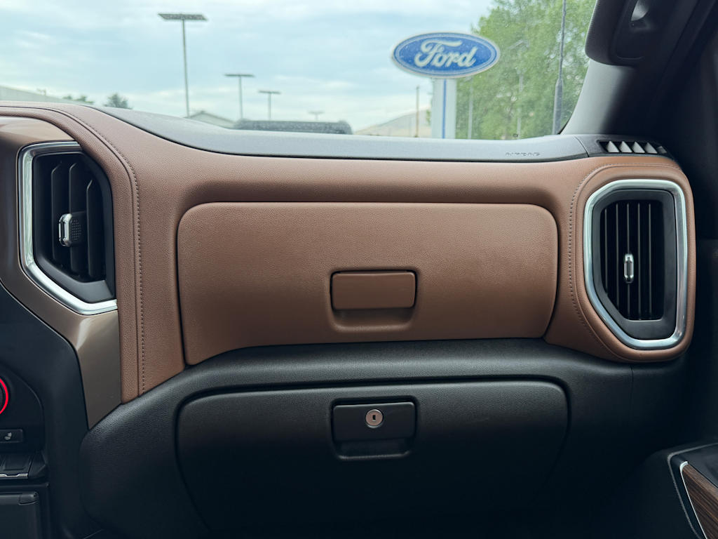 Thumbnail: 2022 Chevrolet Silverado 3500 - 24