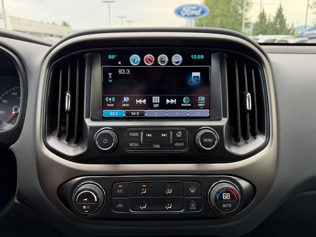 Thumbnail: 2016 Chevrolet Colorado - 13