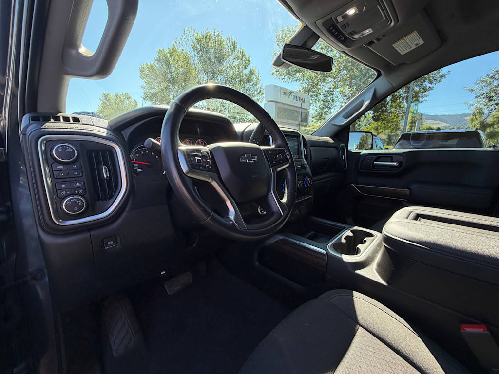 Thumbnail: 2021 Chevrolet Silverado 1500 - 2