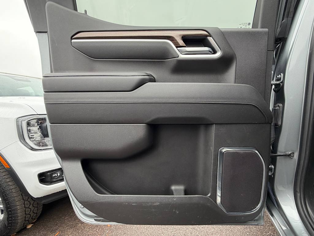 Thumbnail: 2025 Chevrolet Silverado 1500 - 27