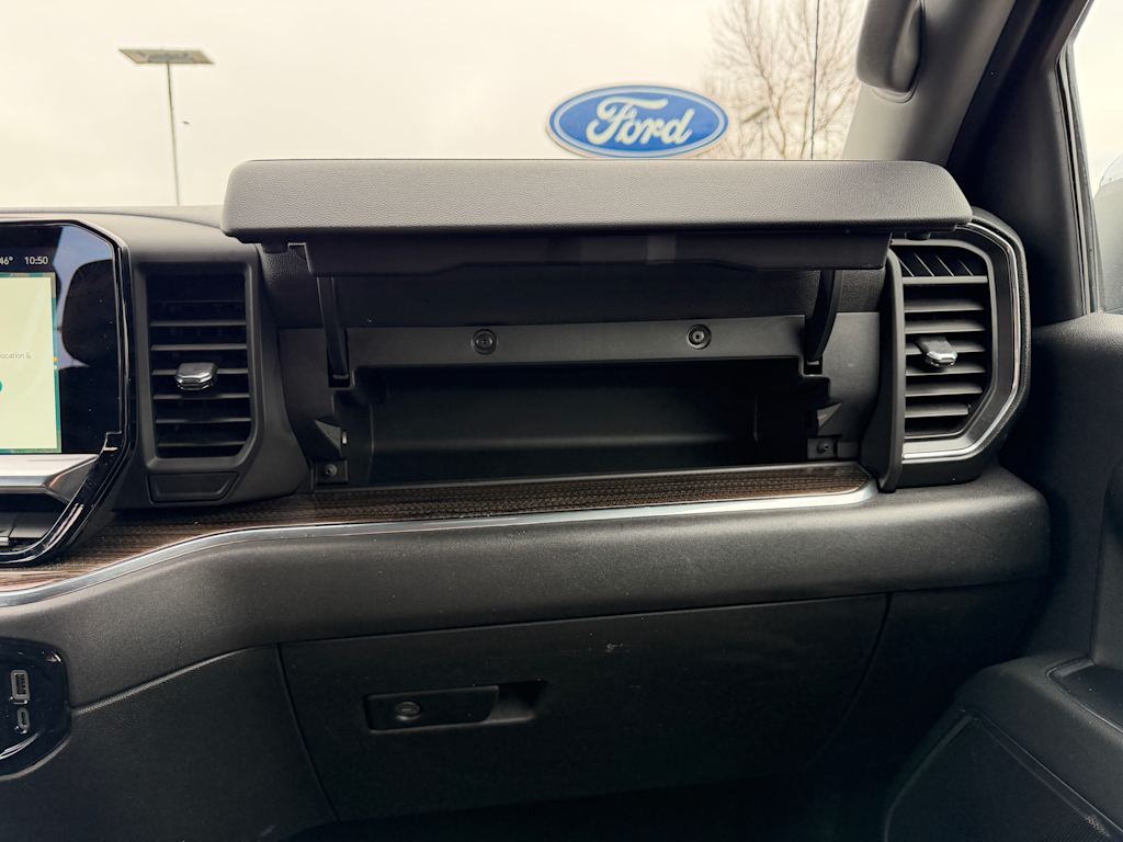 Thumbnail: 2025 Chevrolet Silverado 1500 - 26