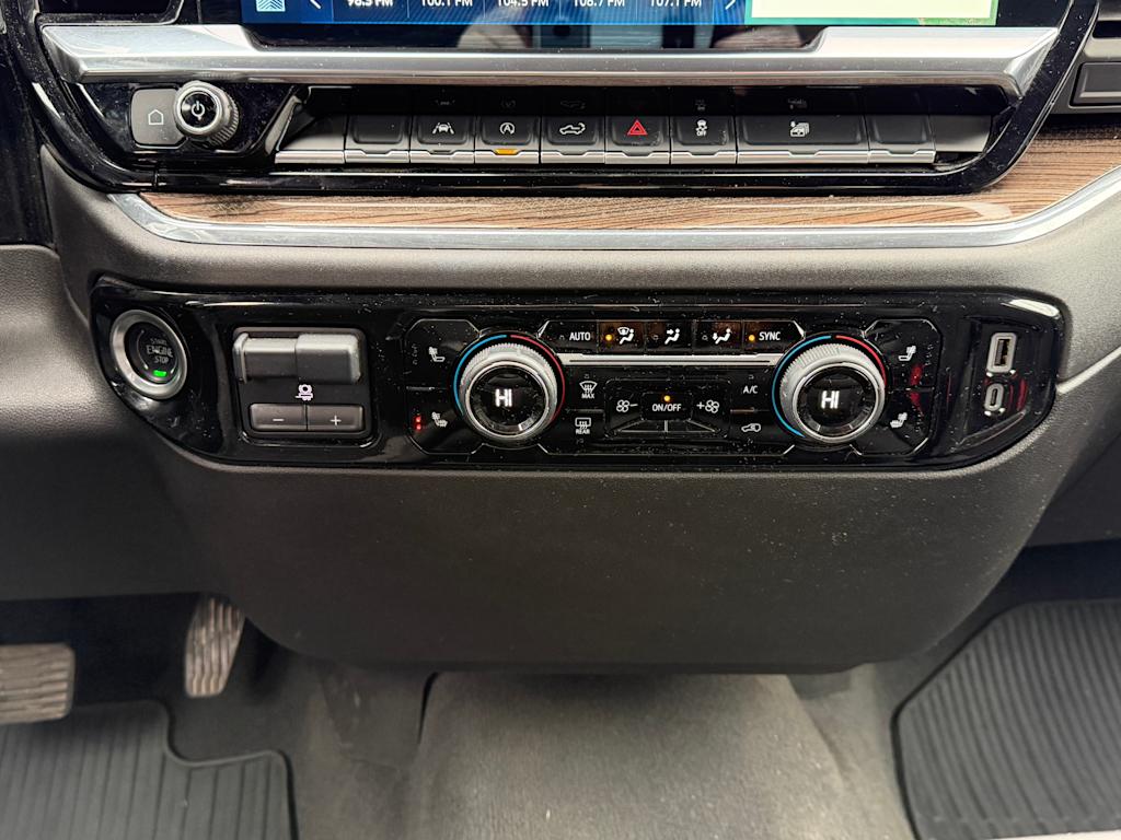 Thumbnail: 2025 Chevrolet Silverado 1500 - 22