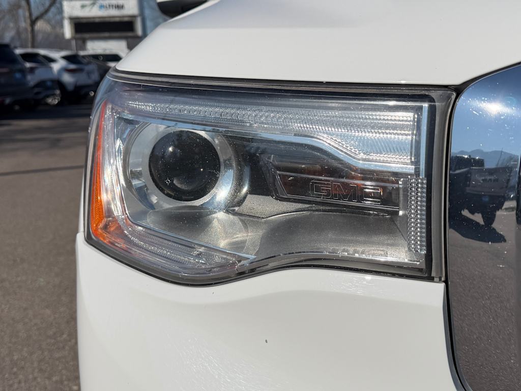 Thumbnail: 2018 GMC Acadia - 17