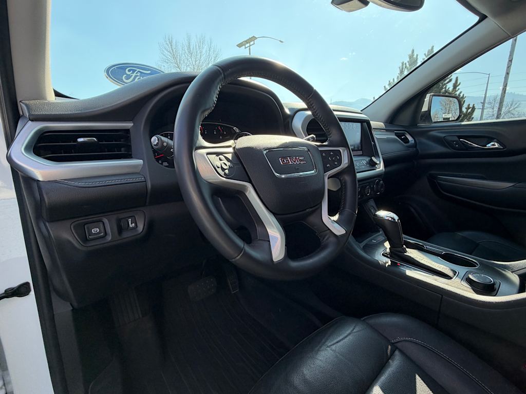Thumbnail: 2018 GMC Acadia - 2