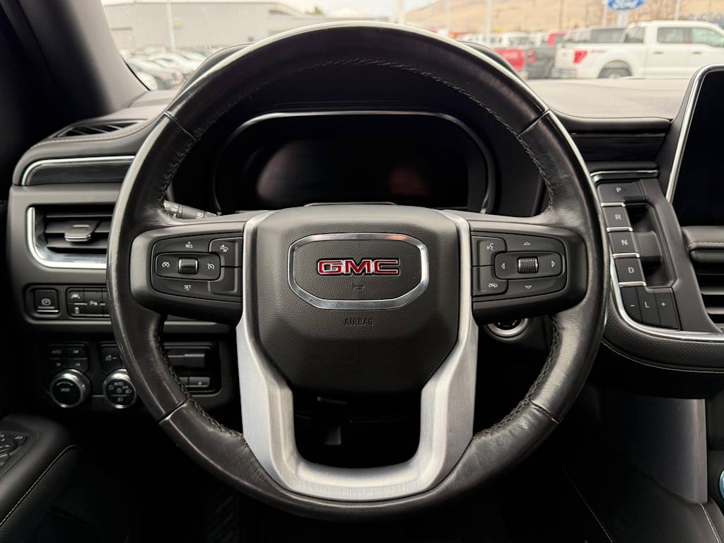 2022 GMC Yukon XL SLT 7