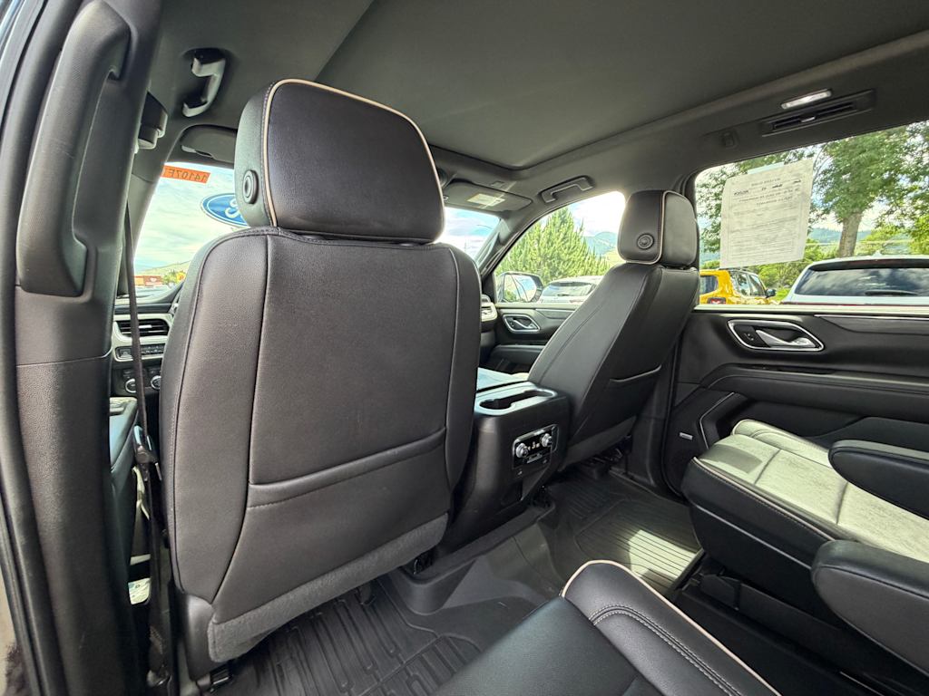 Thumbnail: 2023 GMC Yukon XL - 8