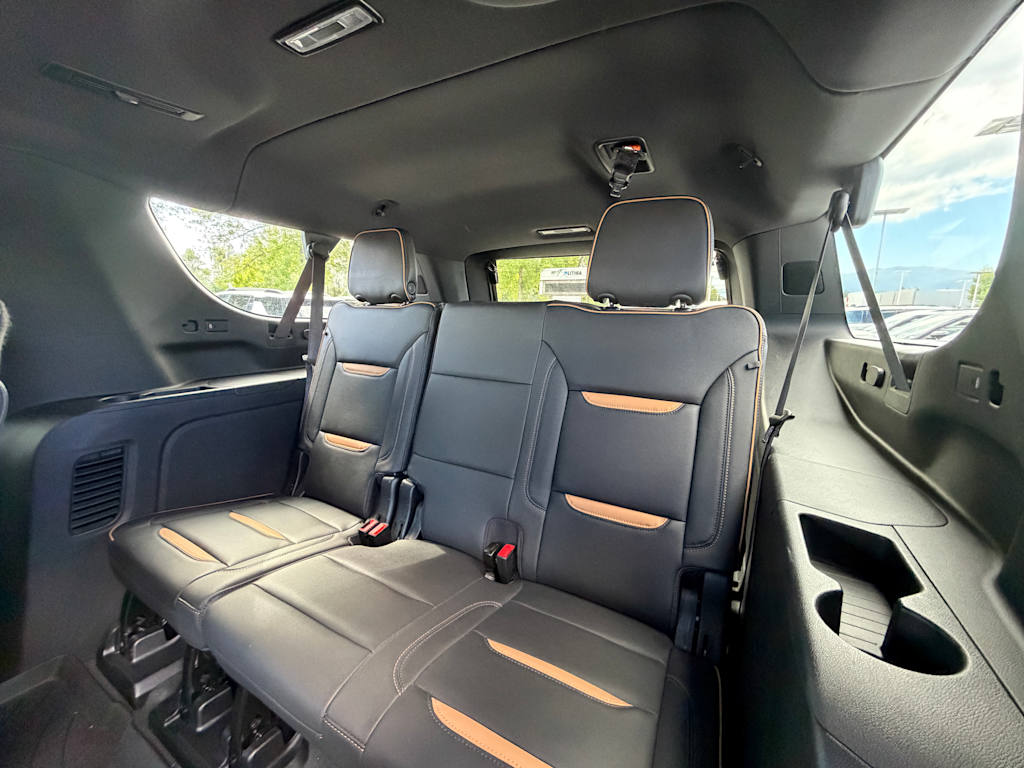 Thumbnail: 2024 GMC Yukon XL - 28