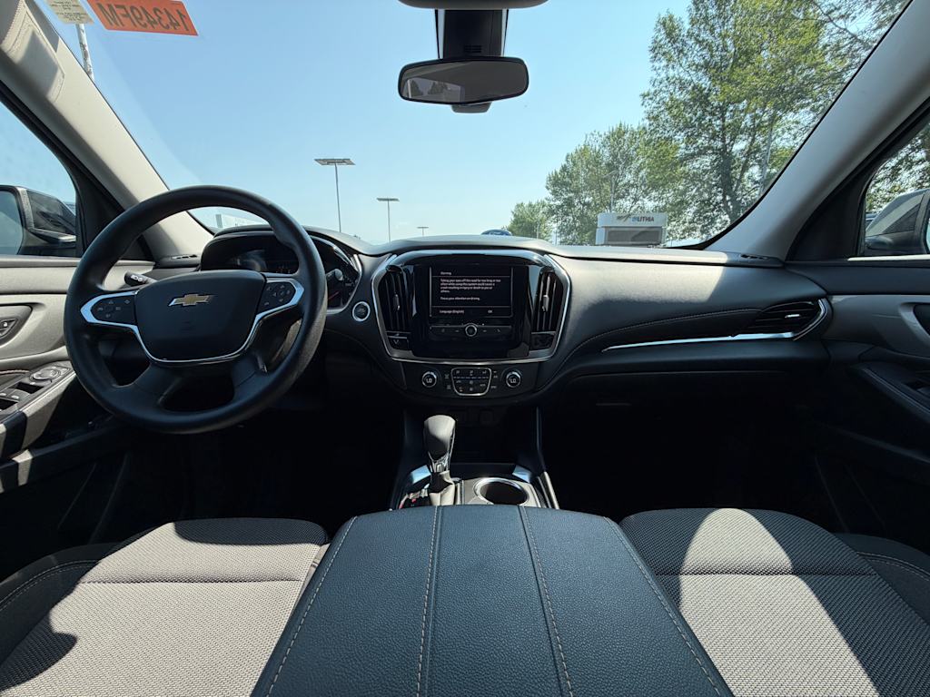 Thumbnail: 2021 Chevrolet Traverse - 11