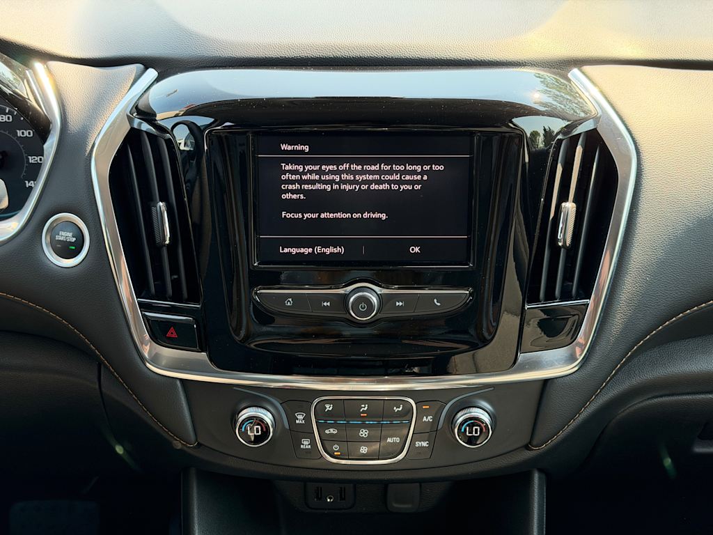 Thumbnail: 2021 Chevrolet Traverse - 12
