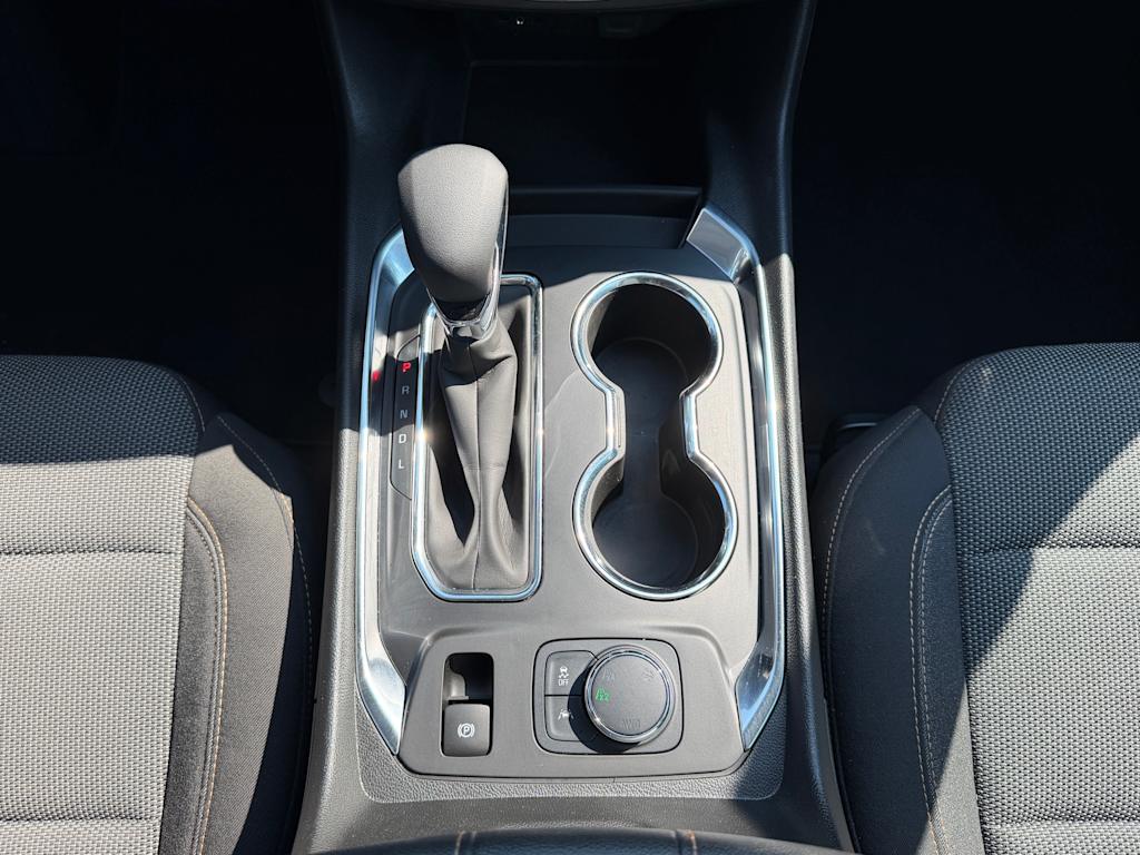 Thumbnail: 2021 Chevrolet Traverse - 13