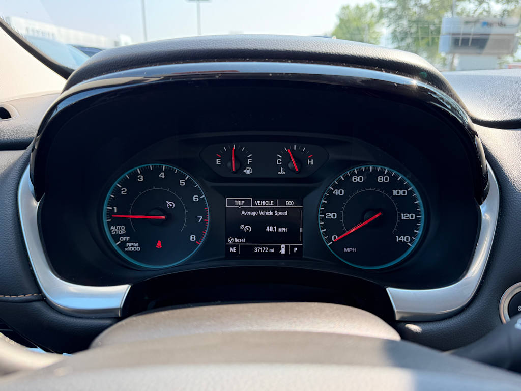 Thumbnail: 2021 Chevrolet Traverse - 14