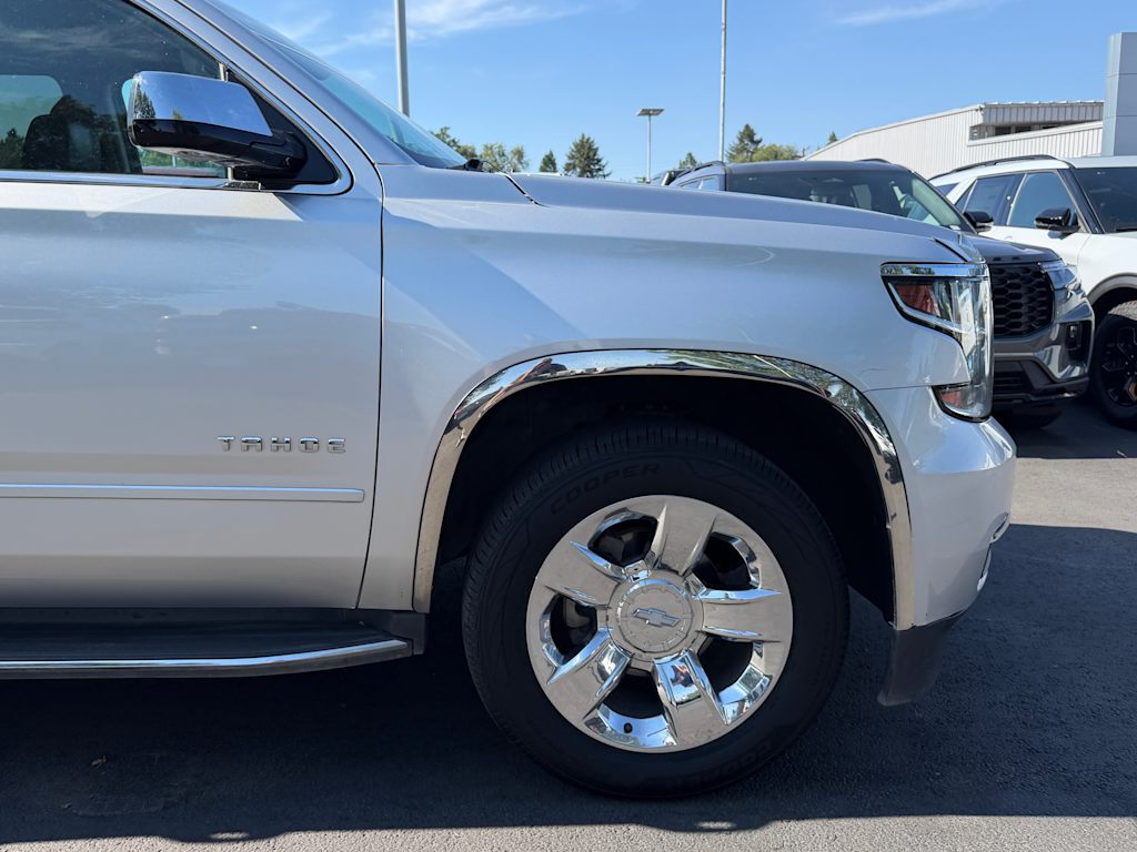 Thumbnail: 2018 Chevrolet Tahoe - 7