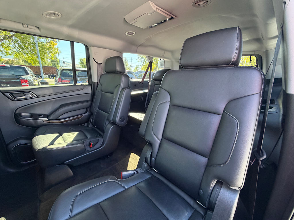 Thumbnail: 2016 Chevrolet Suburban - 9