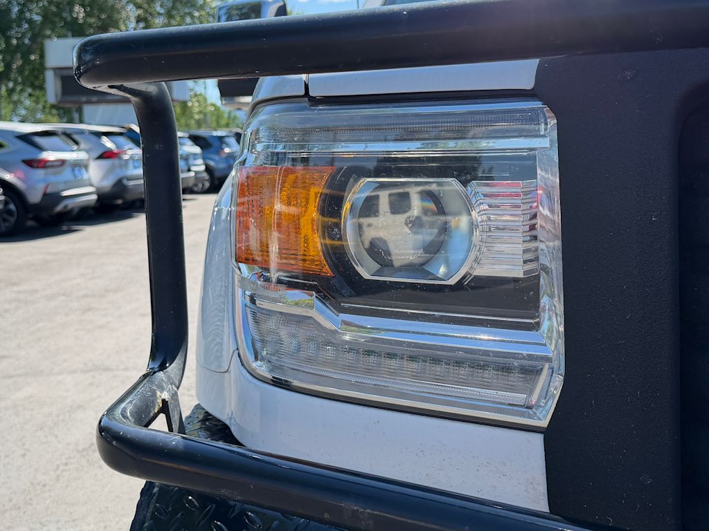 Thumbnail: 2016 GMC Sierra 2500 - 17