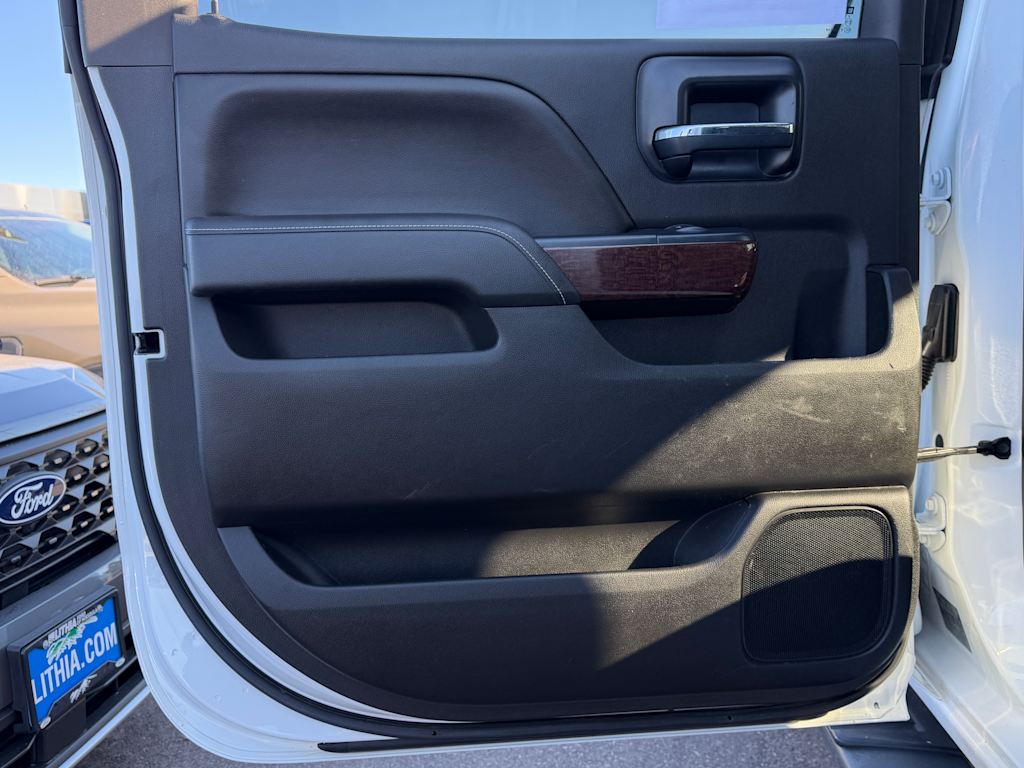 Thumbnail: 2015 GMC Sierra 2500 - 27