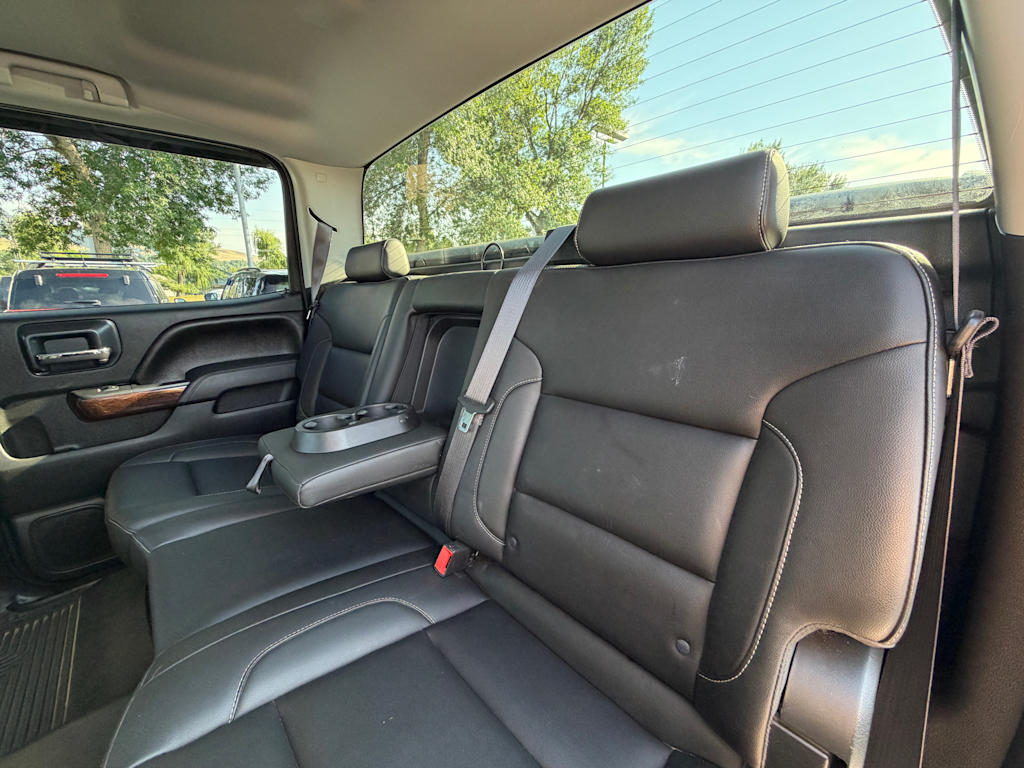 Thumbnail: 2015 GMC Sierra 3500 - 26