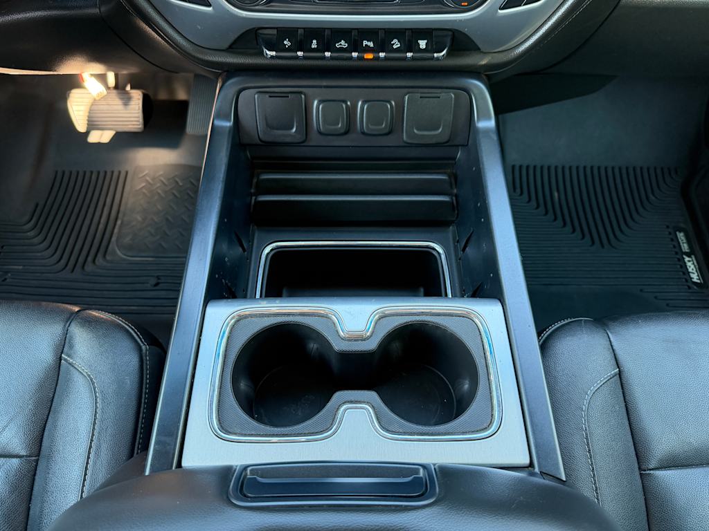 Thumbnail: 2015 GMC Sierra 3500 - 22