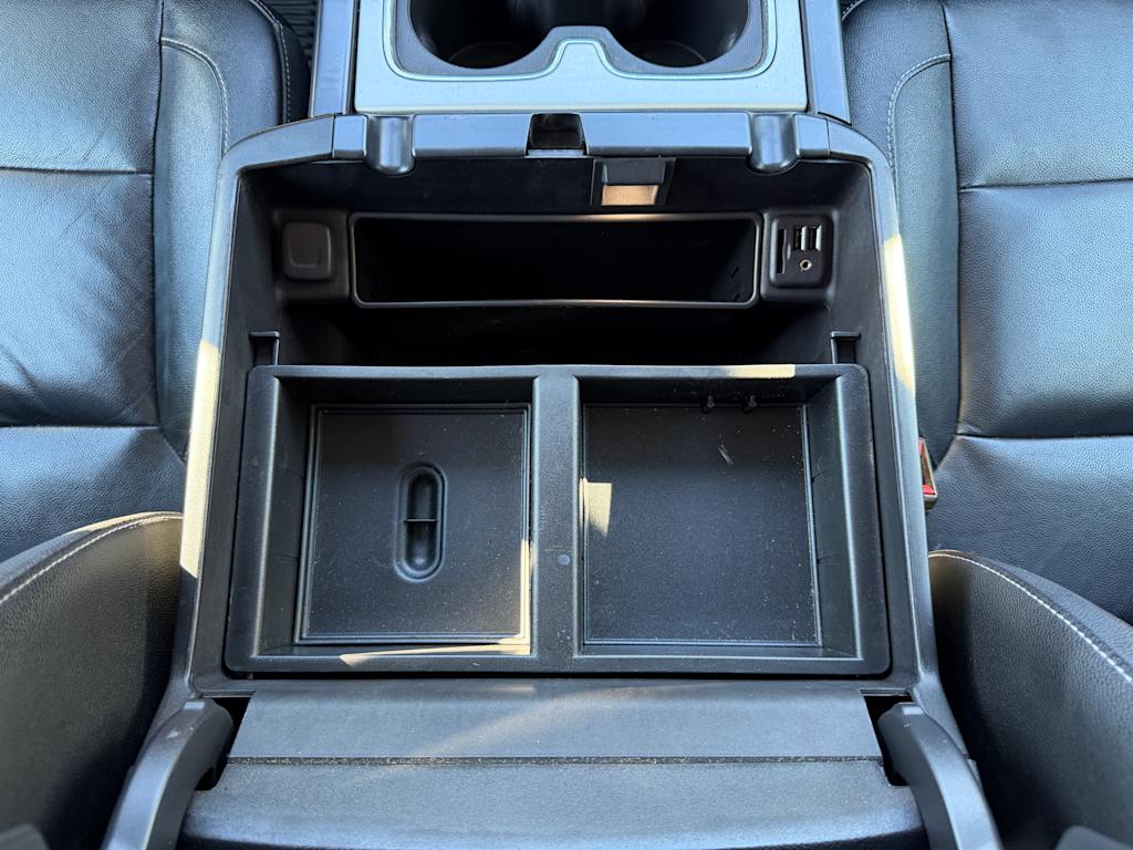 Thumbnail: 2015 GMC Sierra 3500 - 24