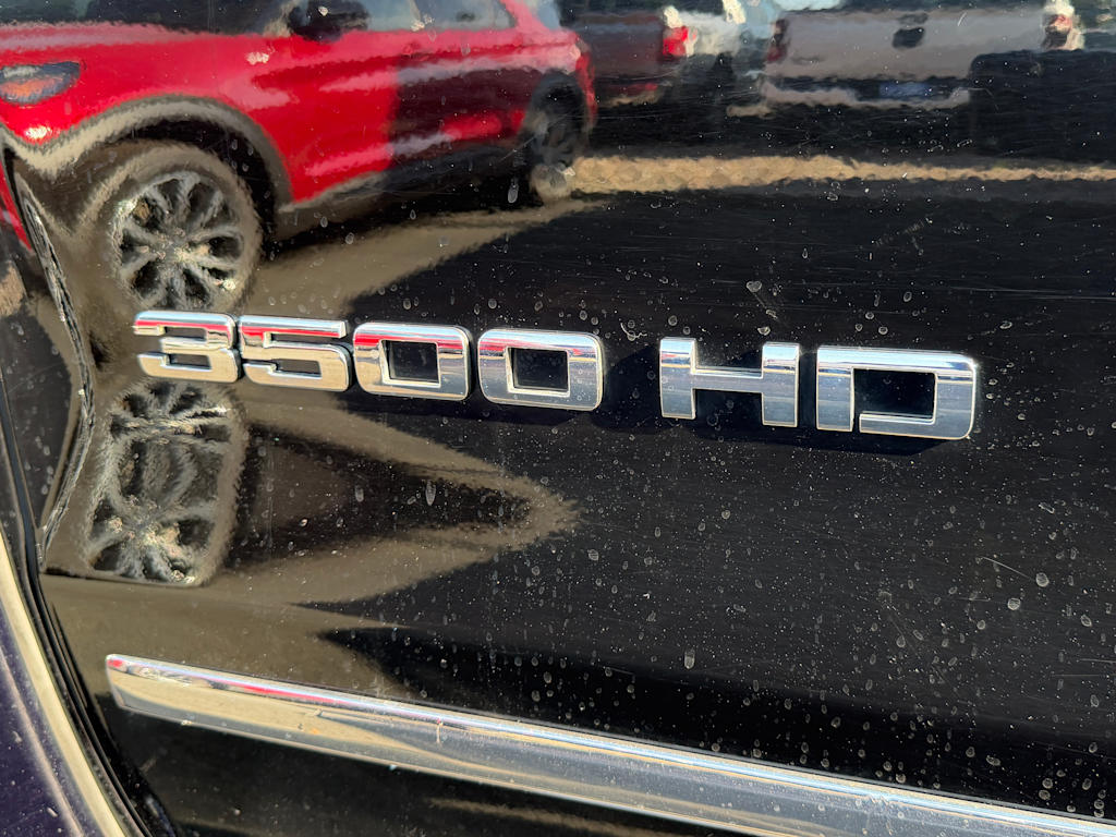 Thumbnail: 2015 GMC Sierra 3500 - 6