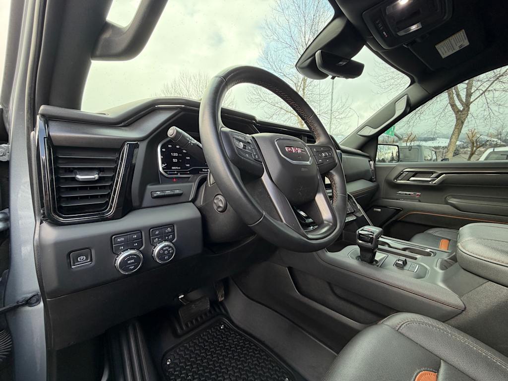 Thumbnail: 2023 GMC Sierra 1500 - 2