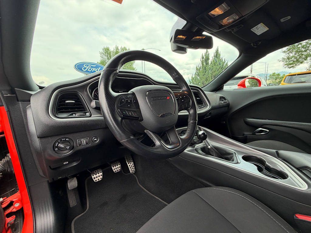 Thumbnail: 2019 Dodge Challenger - 2