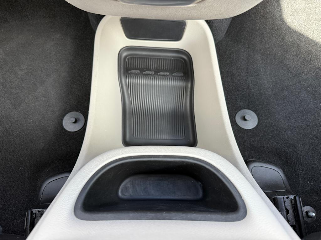 Thumbnail: 2022 Chrysler Pacifica - 12