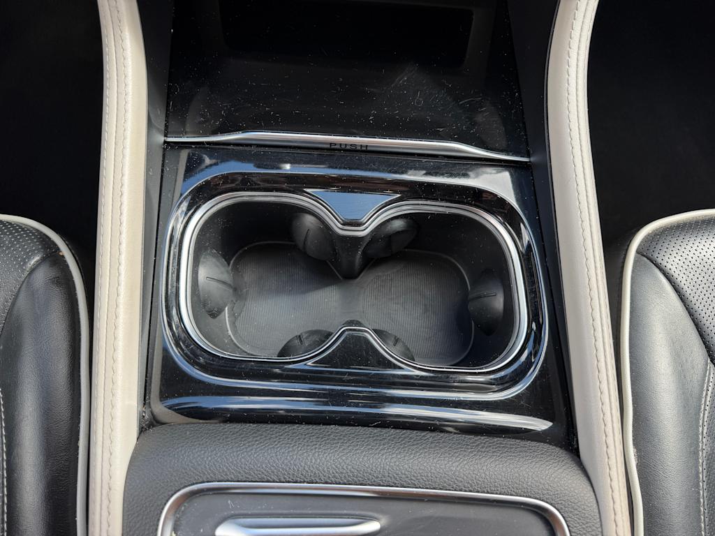 Thumbnail: 2023 Chrysler Pacifica - 22