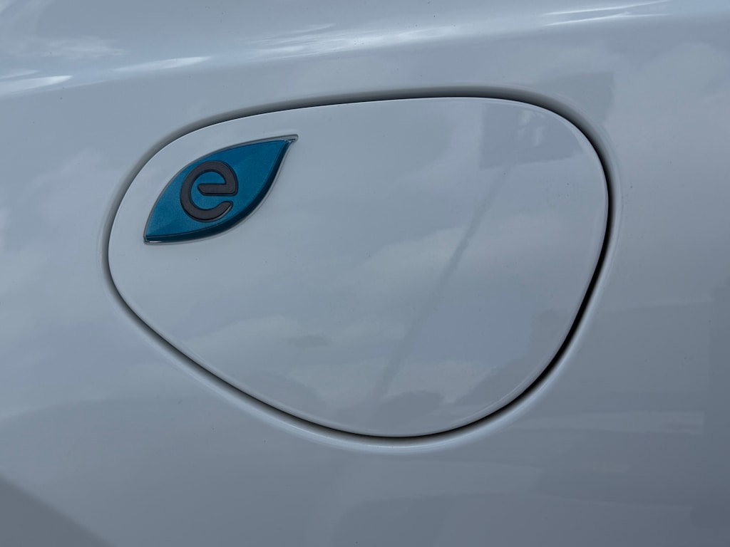 Thumbnail: 2023 Chrysler Pacifica - 28