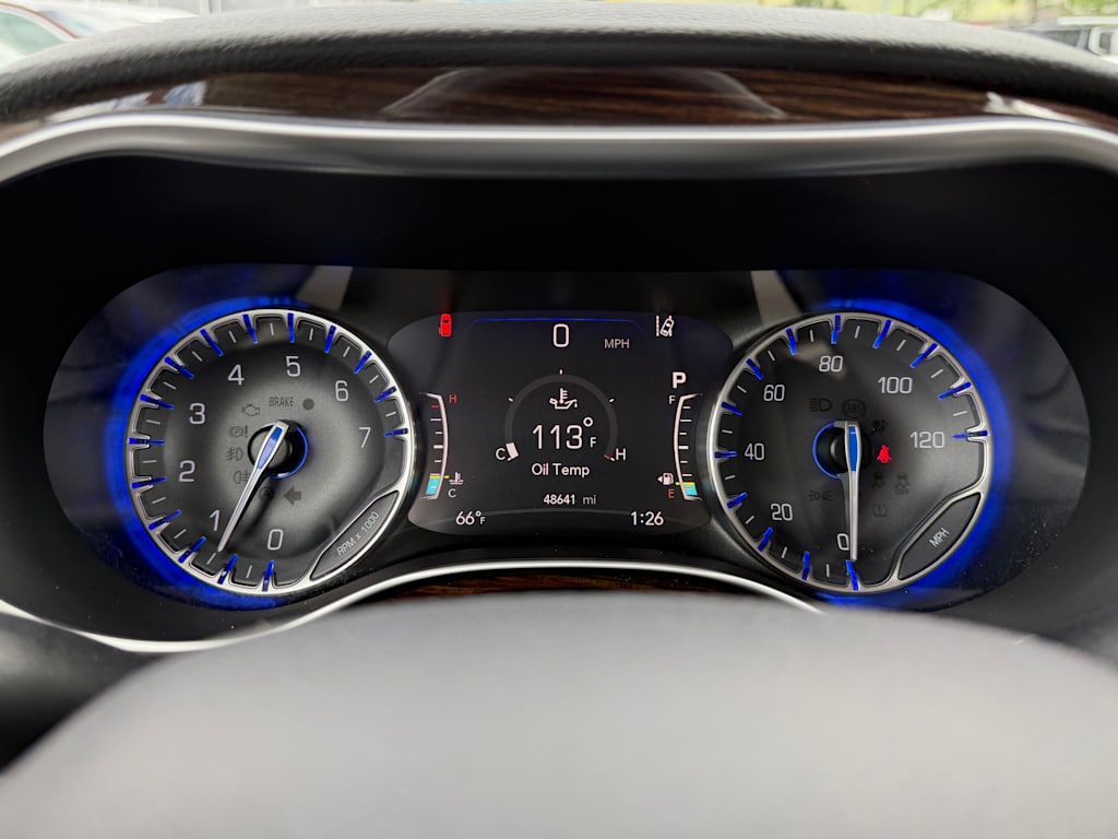 Thumbnail: 2021 Chrysler Pacifica - 13