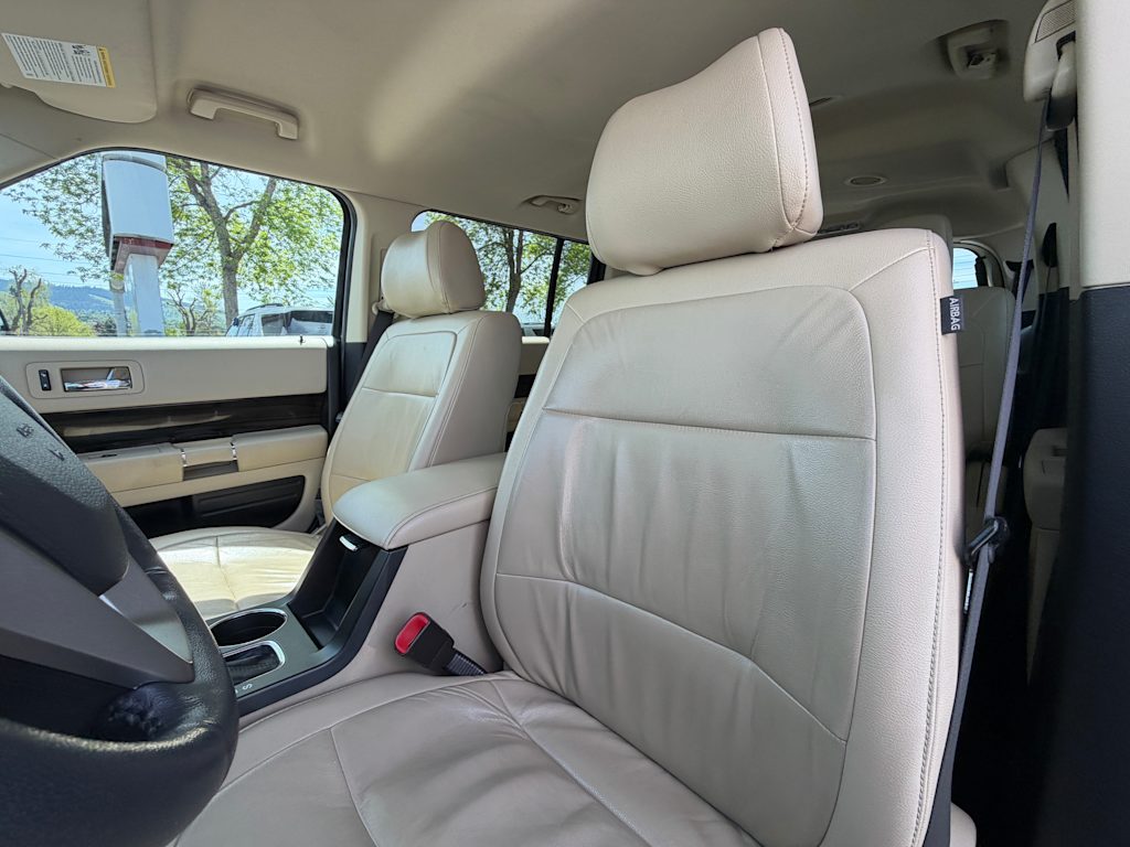 Thumbnail: 2019 Ford Flex - 6