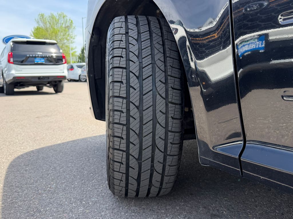 Thumbnail: 2019 Ford Flex - 28