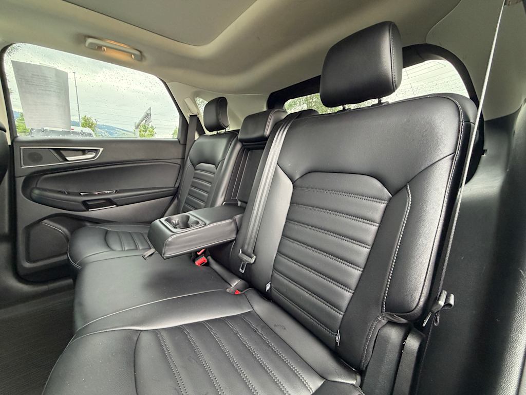 Thumbnail: 2019 Ford Edge - 31