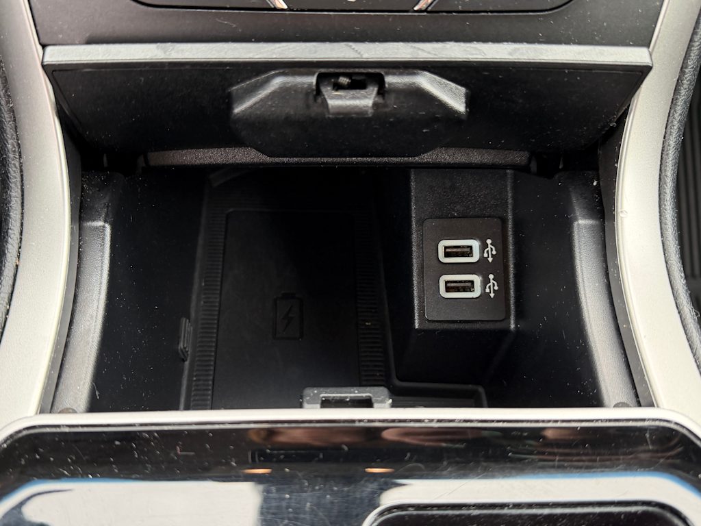 Thumbnail: 2019 Ford Edge - 25