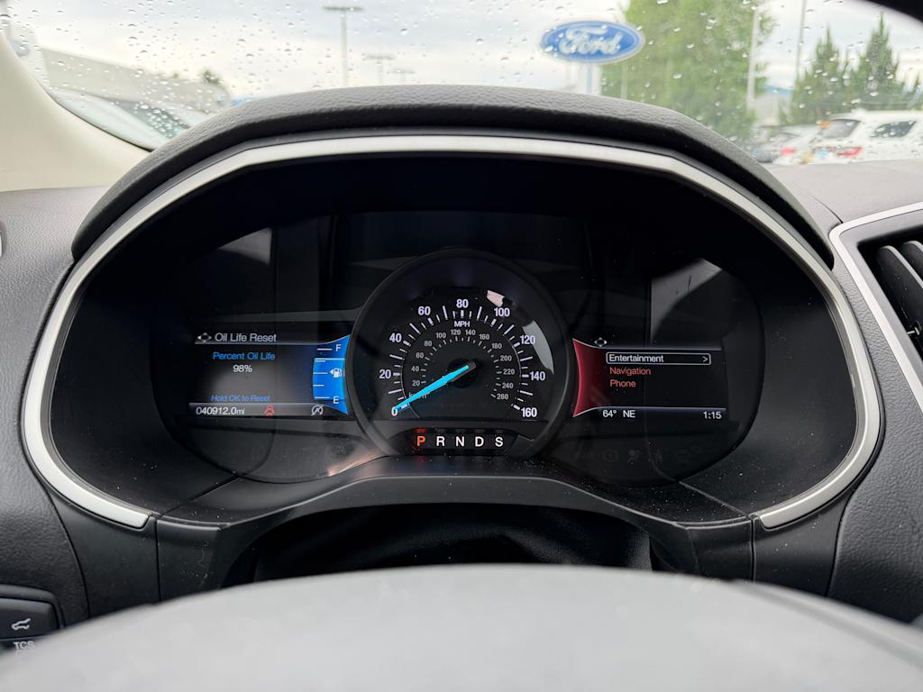 Thumbnail: 2019 Ford Edge - 13