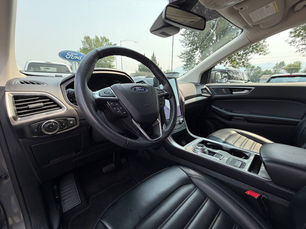 Thumbnail: 2024 Ford Edge - 2