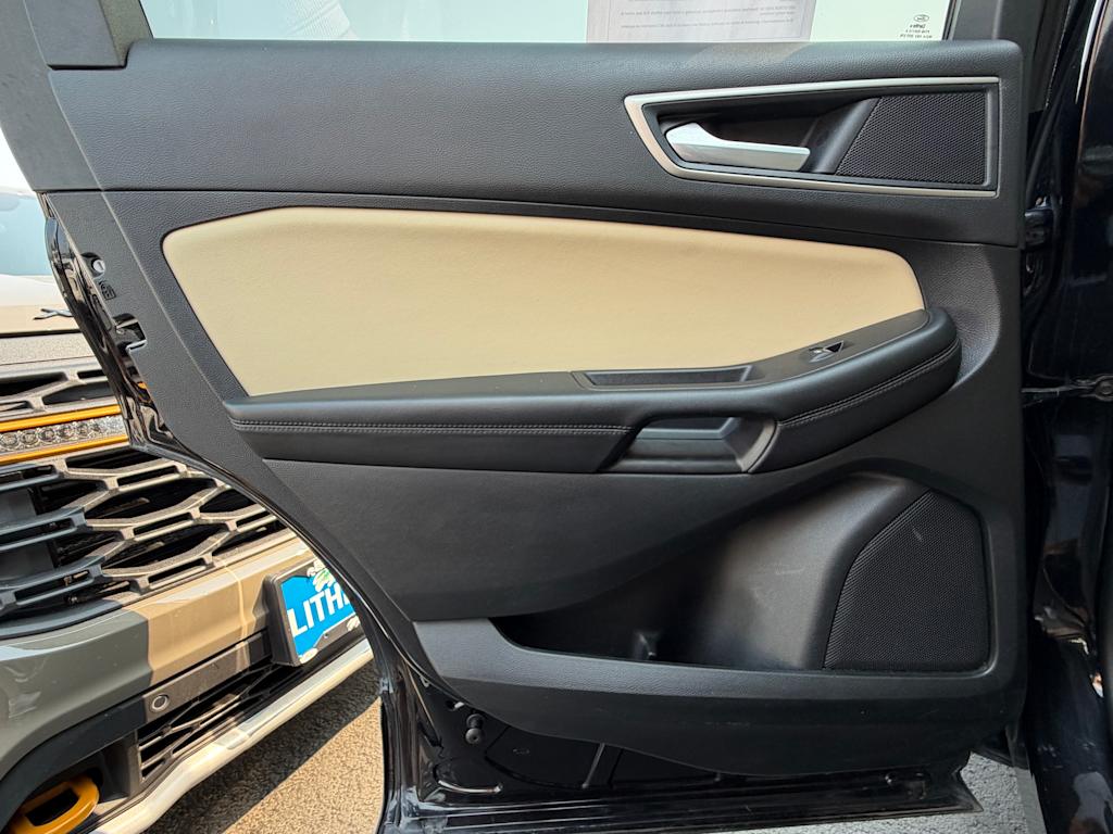 Thumbnail: 2024 Ford Edge - 26
