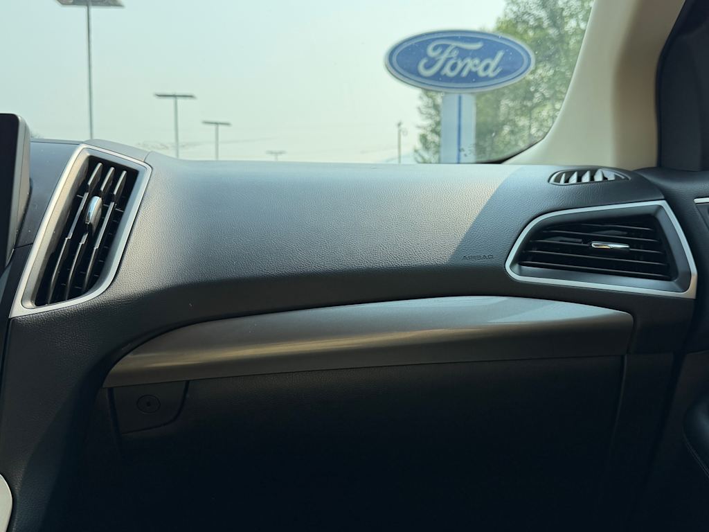 Thumbnail: 2024 Ford Edge - 25