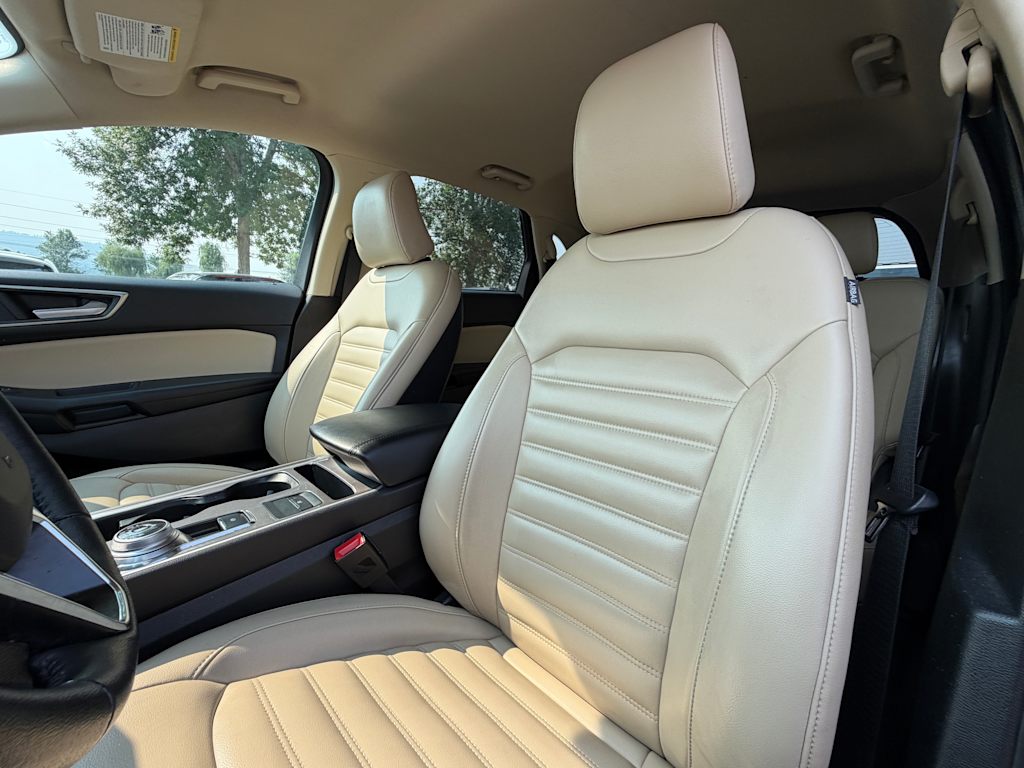 Thumbnail: 2024 Ford Edge - 6