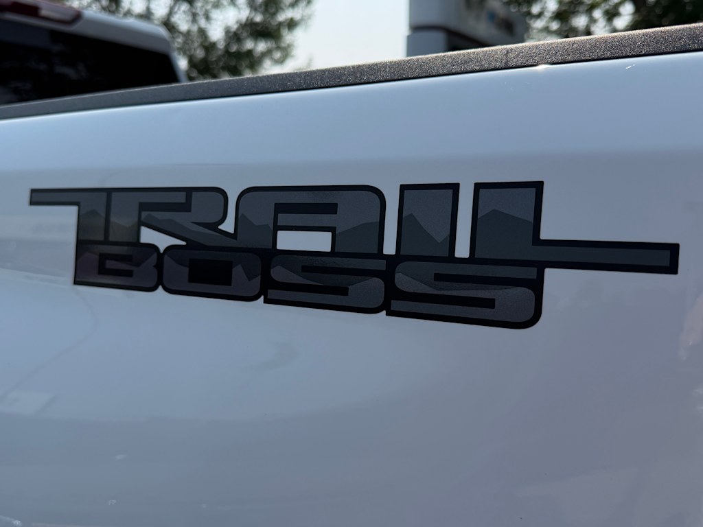 Thumbnail: 2025 Chevrolet Silverado 3500 - 7